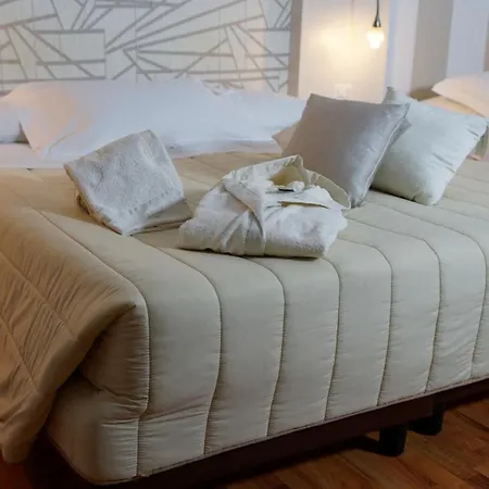 Sant'elia Hotel 3*