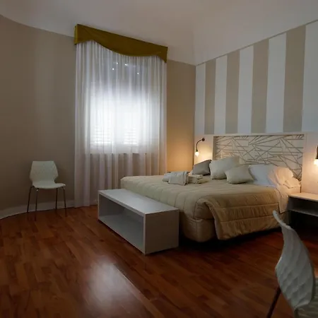 Sant'elia 3*