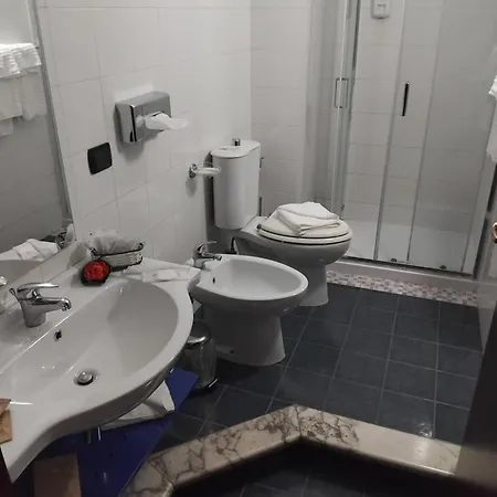 Sant'elia 酒店 墨西拿