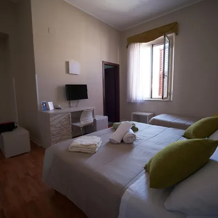 Hotel Sant'elia 3*
